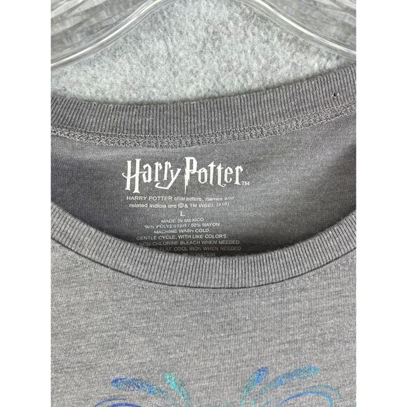 Harry Potter Hogwarts T Shirt Women's Size L Gray Shining Logo Scoop‎ Neck FLAW - Picture 3 of 7